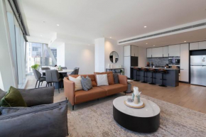 Supreme Sub-Penthouse 3 Bedroom Apartment in Melbourne CBD